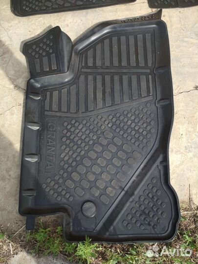 Коврики салона Гранта