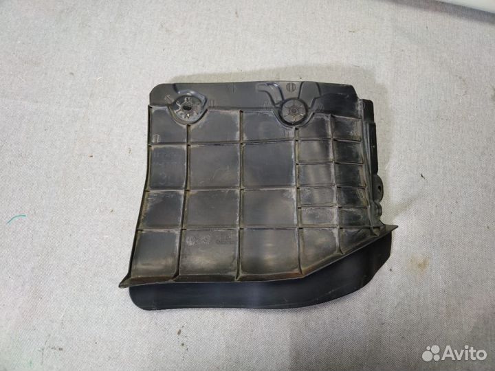 Пыльник двигателя левый Rav 4 XA 50