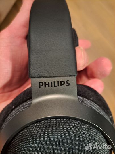 Philips Fidelio x3