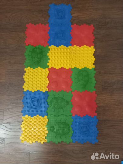 Массажный ортопедический коврик 16 пазл