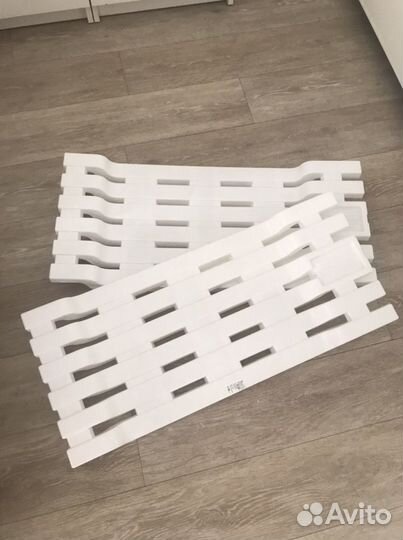 Полка на ванную