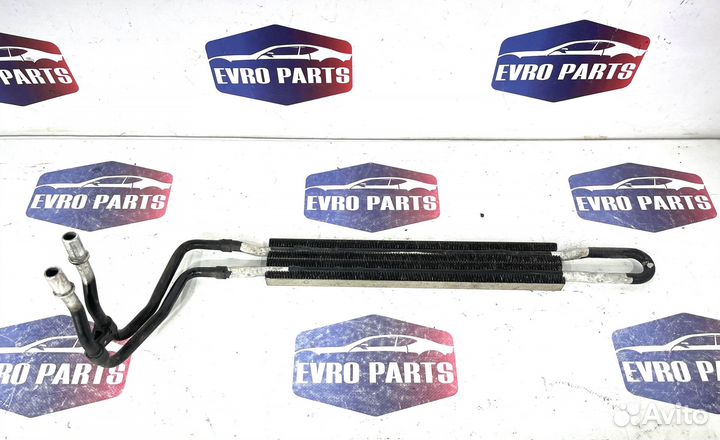 Радиатор охлаждения гур BMW X3 E83