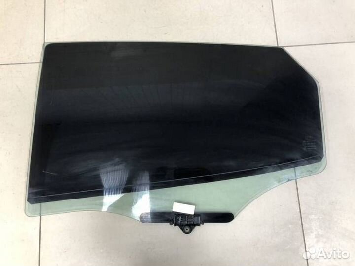 Стекло двери задней левой Hyundai ix35 LM 2010-201