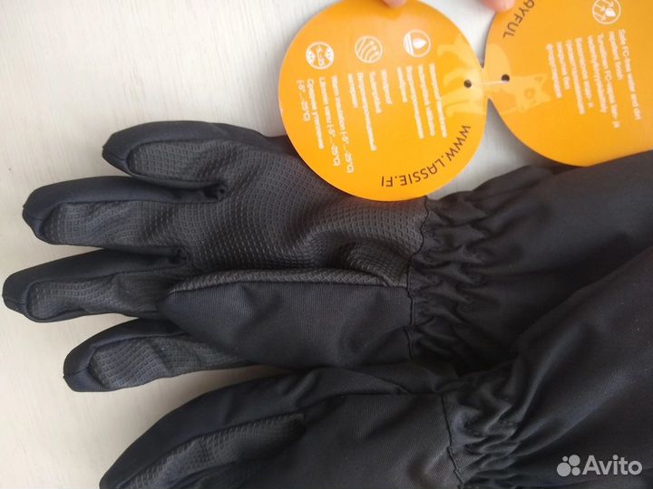 Демисезонный перчатки Lassie Jensi 3,4 р