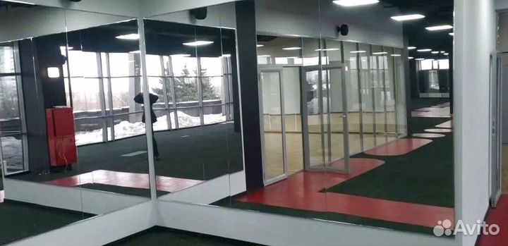 Зеркала с вырезами