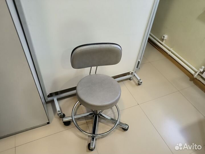 Ширма медицинская