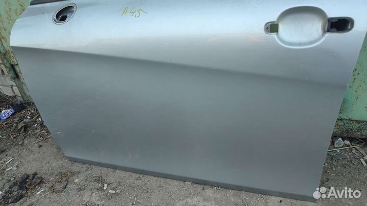 Левая дверь Seat Leon 2