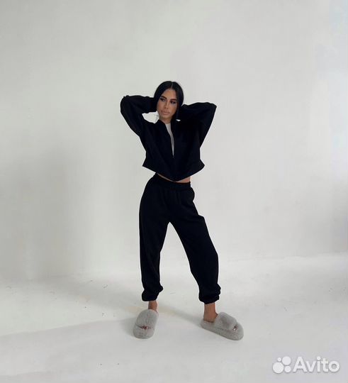 Костюм спортивный женский