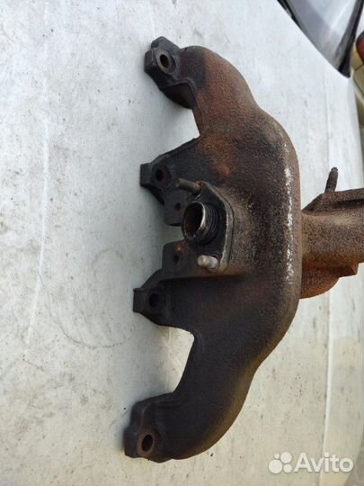 Выпускной коллектор Ford Transit 4 2.5L 1994