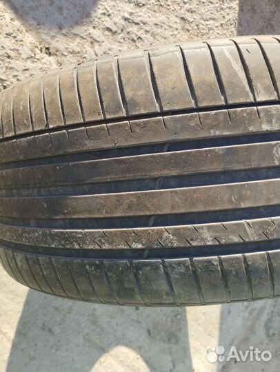 Michelin Pilot Sport 4 SUV 285/40 R21 109