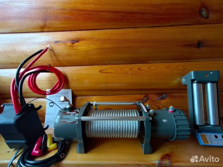 Лебедка электрическая автомобильная