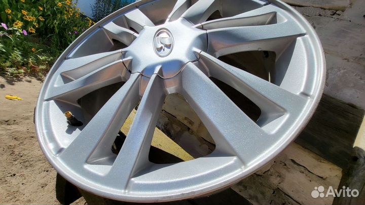 Диски Веста Пталомей R16