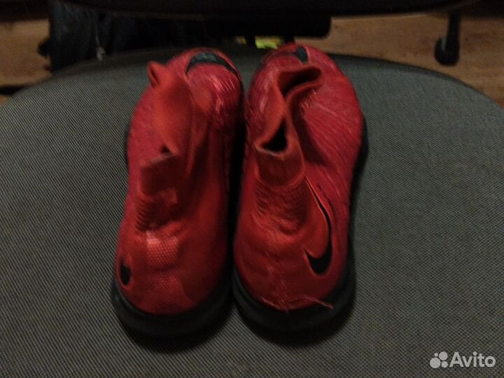 Бутсы nike hypervenom