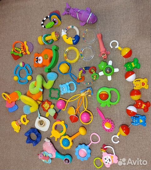 Погремушки, грызунки, развивающие игрушки