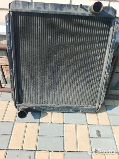 Радиатор охлаждения на камаз