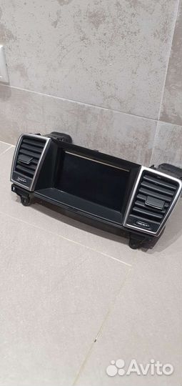 Рамка монитора Mercedes Gl 166