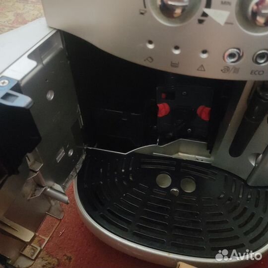 Кофемашина delonghi magnifica s cappuccino