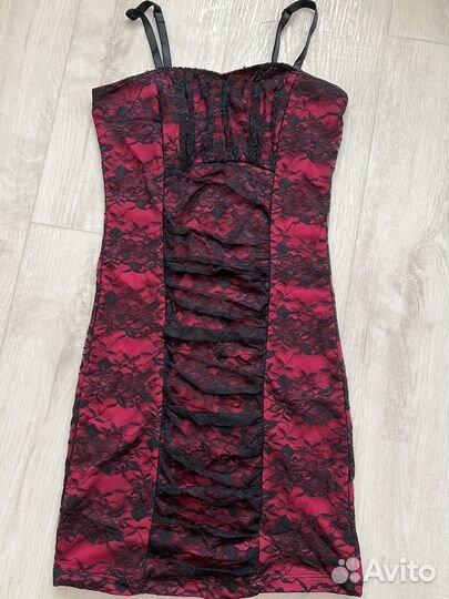 Вечернее платье