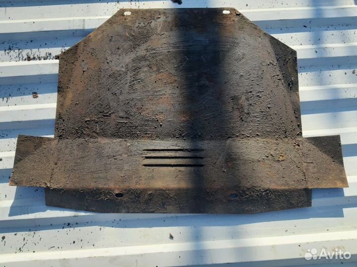 Защита двигателя Mercedes C180 W202