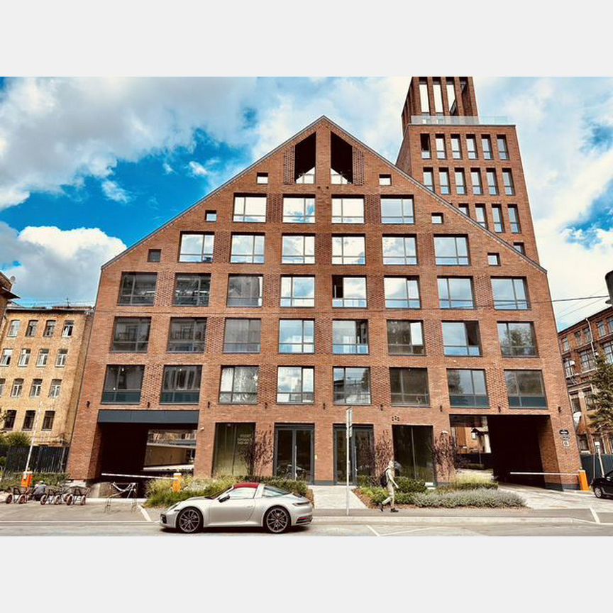 3-к. квартира, 95,7 м², 7/9 эт.