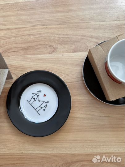 Прикольный подарочный набор чашки и блюдца