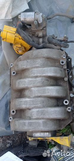 Впускной коллектор ауди S8 D2