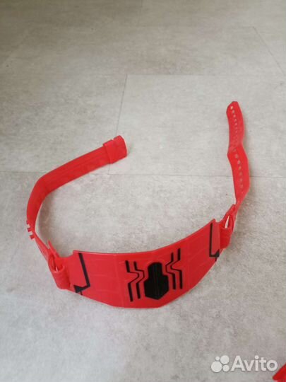 Паутинные крылья, маска Человек-паук Hasbro