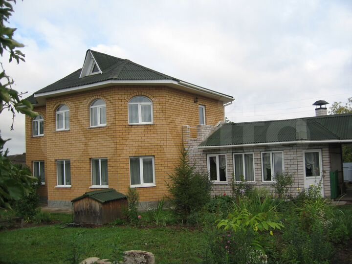 Дом 300 м² на участке 16 сот.