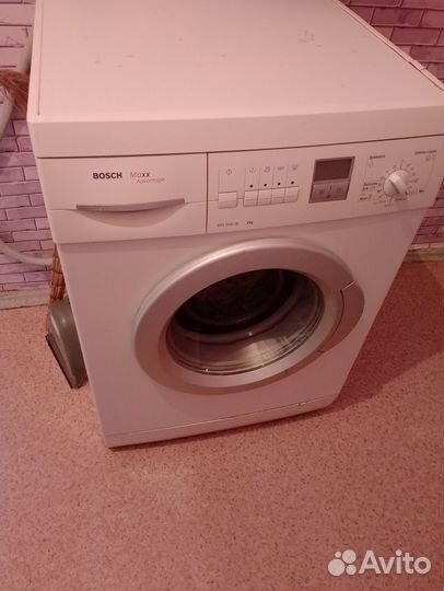 Стиральная машинка бош под ремонт или запчасти