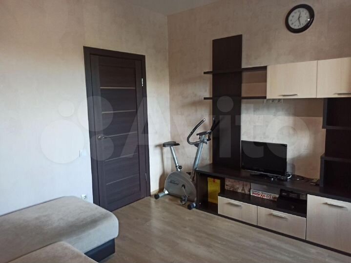 2-к. квартира, 60 м², 2/9 эт.