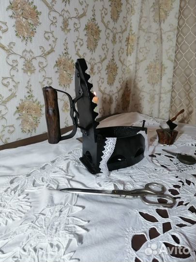 Утюг, старинные вещи быта