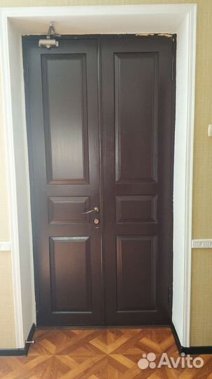 Двери межкомнатные б/у