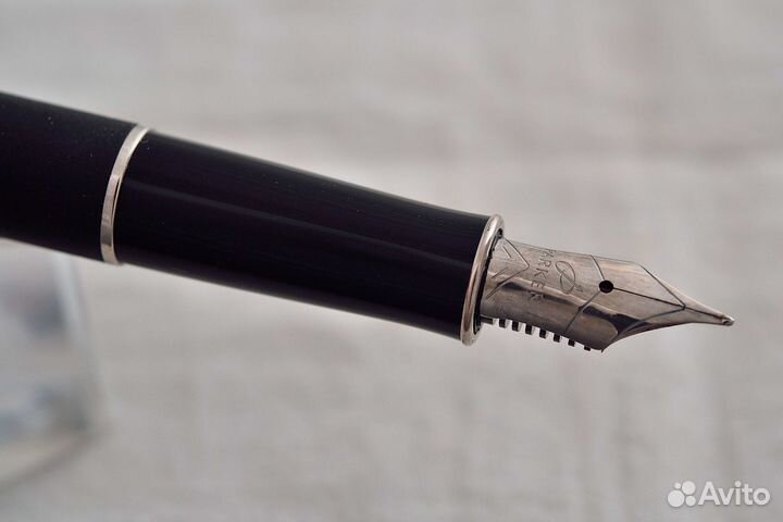 Перьевая ручка Parker 