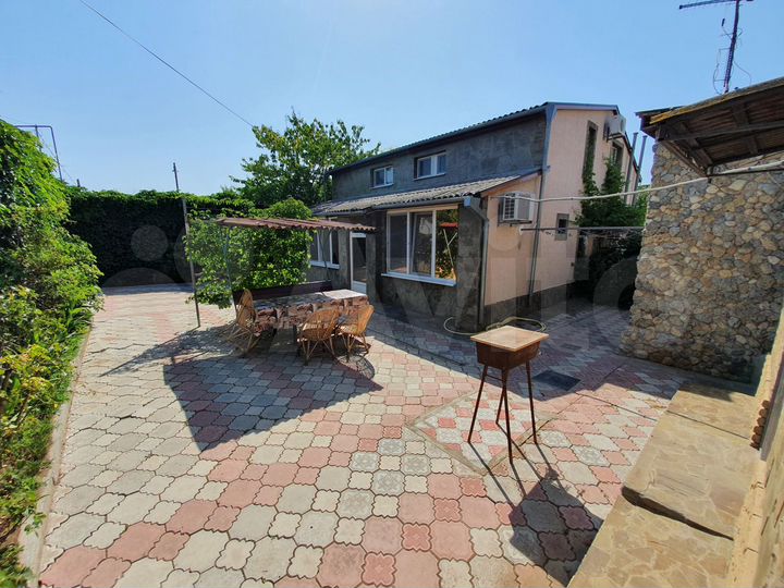 Дом 80 м² на участке 4 сот.