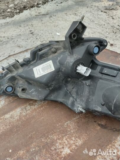 Передний левый габарит Ниссан жук Рестайлинг