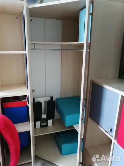 Шкаф угловой, комод