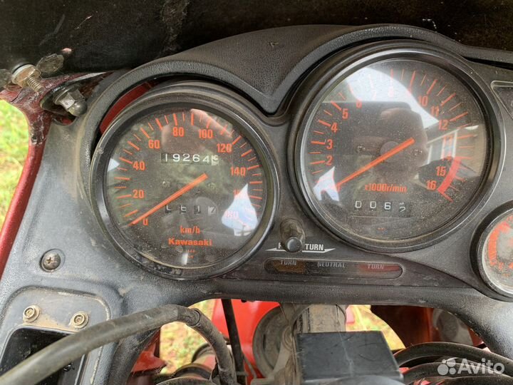 Kawasaki zzr 250