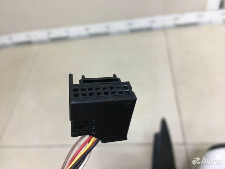 Зеркало левое электрическое Volkswagen Golf