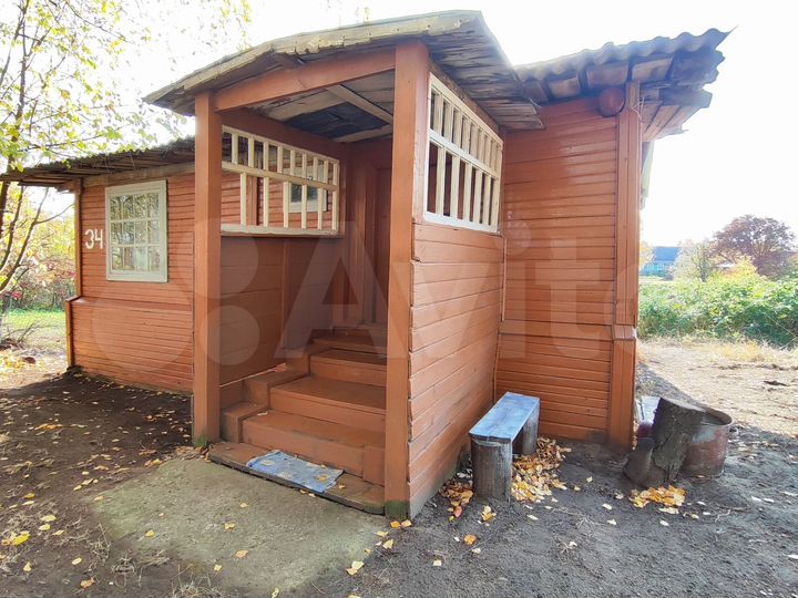 Дом 30 м² на участке 11 сот.