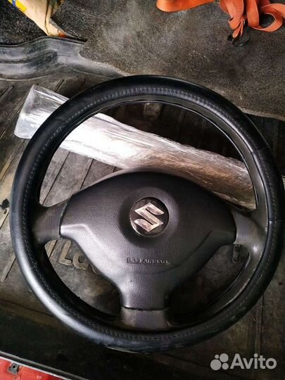 Руль Сузуки Джимни