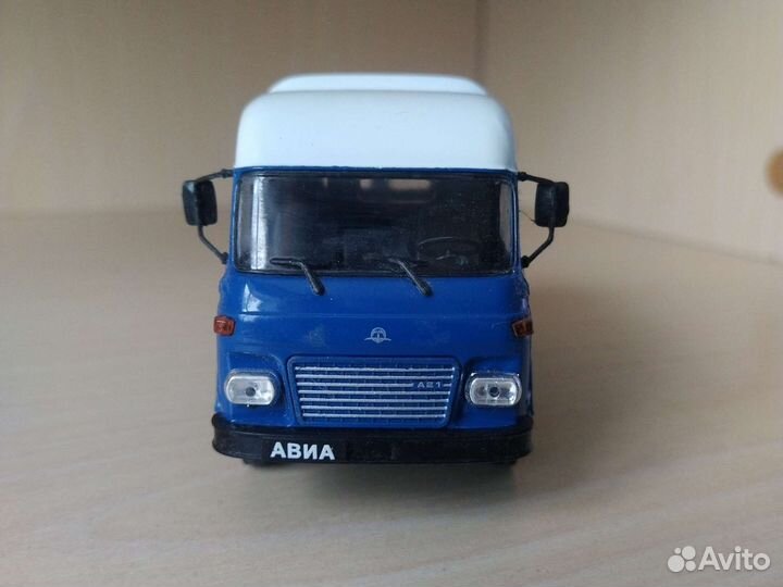 Авиа -21Ф (1:43)