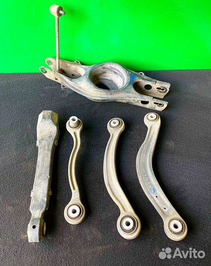 Рычаг задний правый AMG Medcedes W218 CLS63 AMG