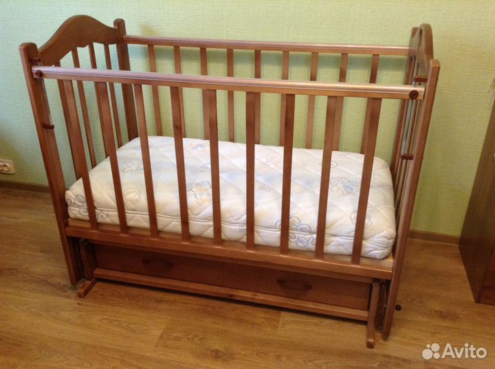 Детская кроватка-трансформер