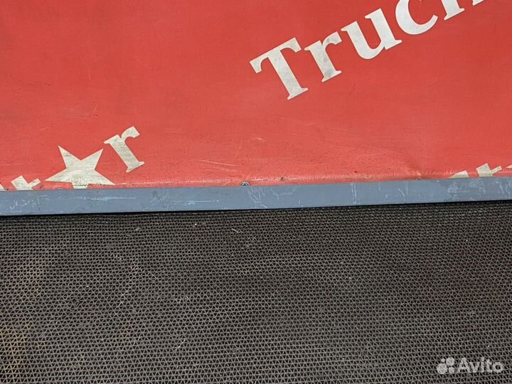 Молдинг кабины правый Scania 5-series