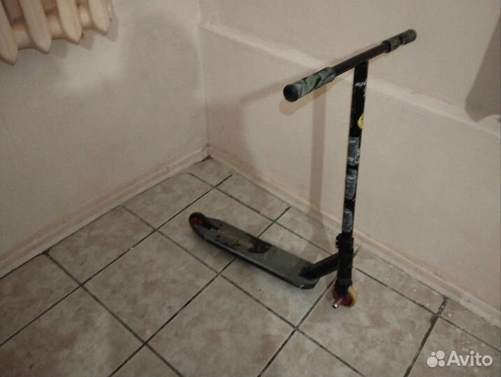 Трюковой самокат стрит