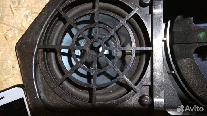 Сабвуфер штатный Mercedes W221 w216 S CL Harman