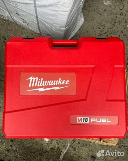 Набор инструментов Milwaukee 4in1 (Арт.53325)