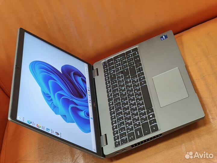 Современный ноутбук Dell, проц I7, 11 поколения