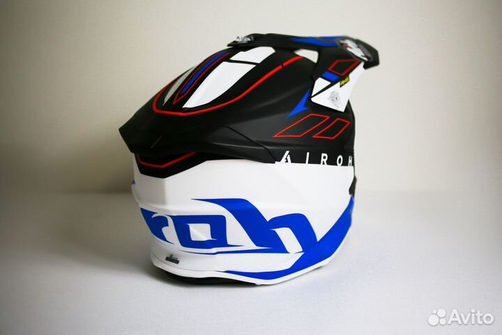 Мотошлем Airoh Stryker skin blue matt