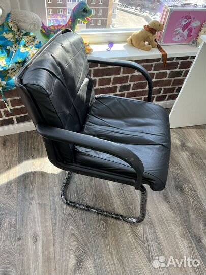 Детский стол и стул для школьника